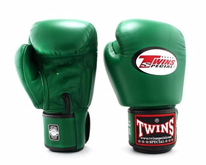 Twins Sparring Bundle - BGVL3 Gloves and SGL10 Shin Guards - UK Fight Gear